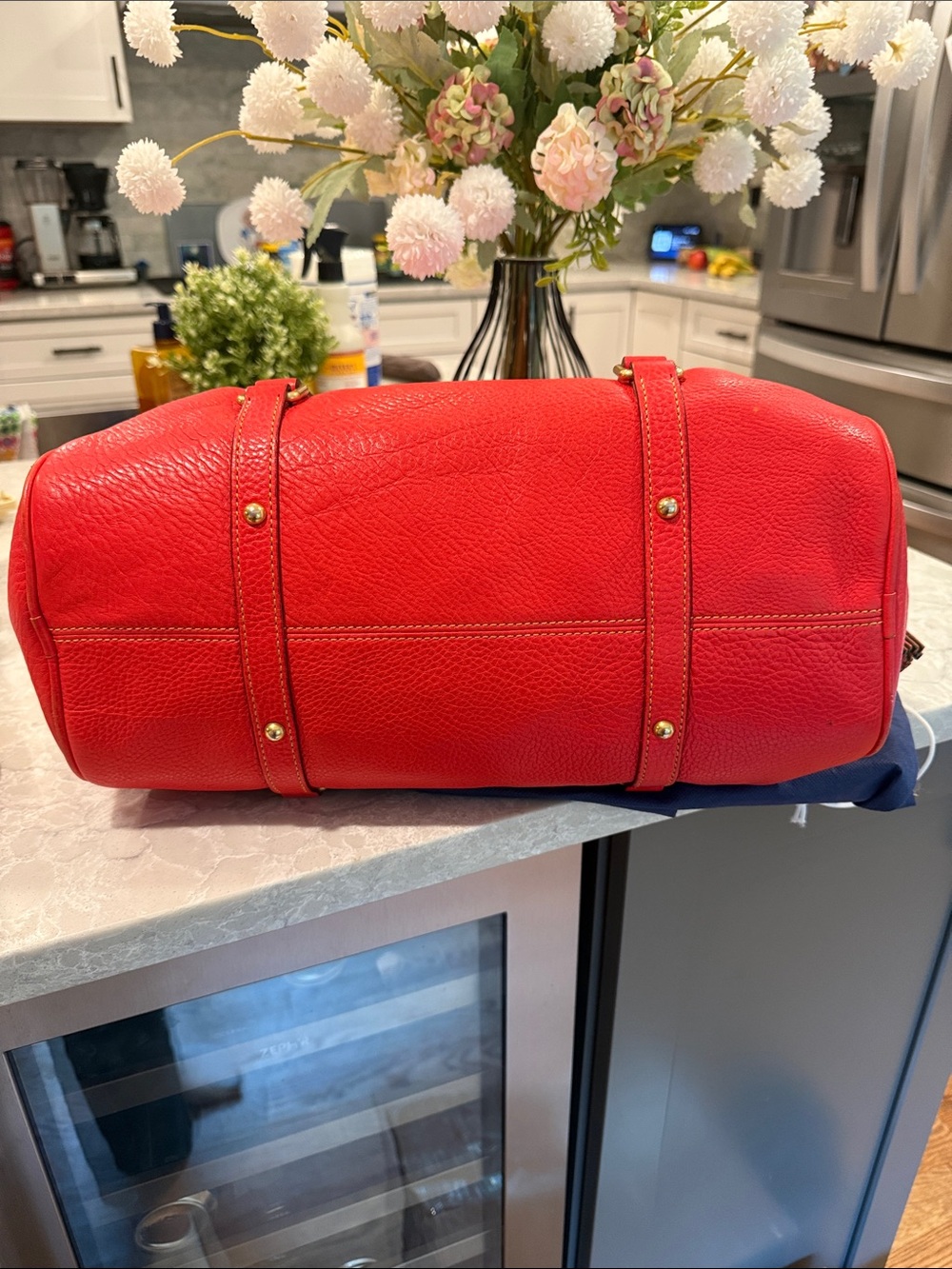 Dooney and Bourke large Florentine satchel in strawberry - Picture 3 of 12